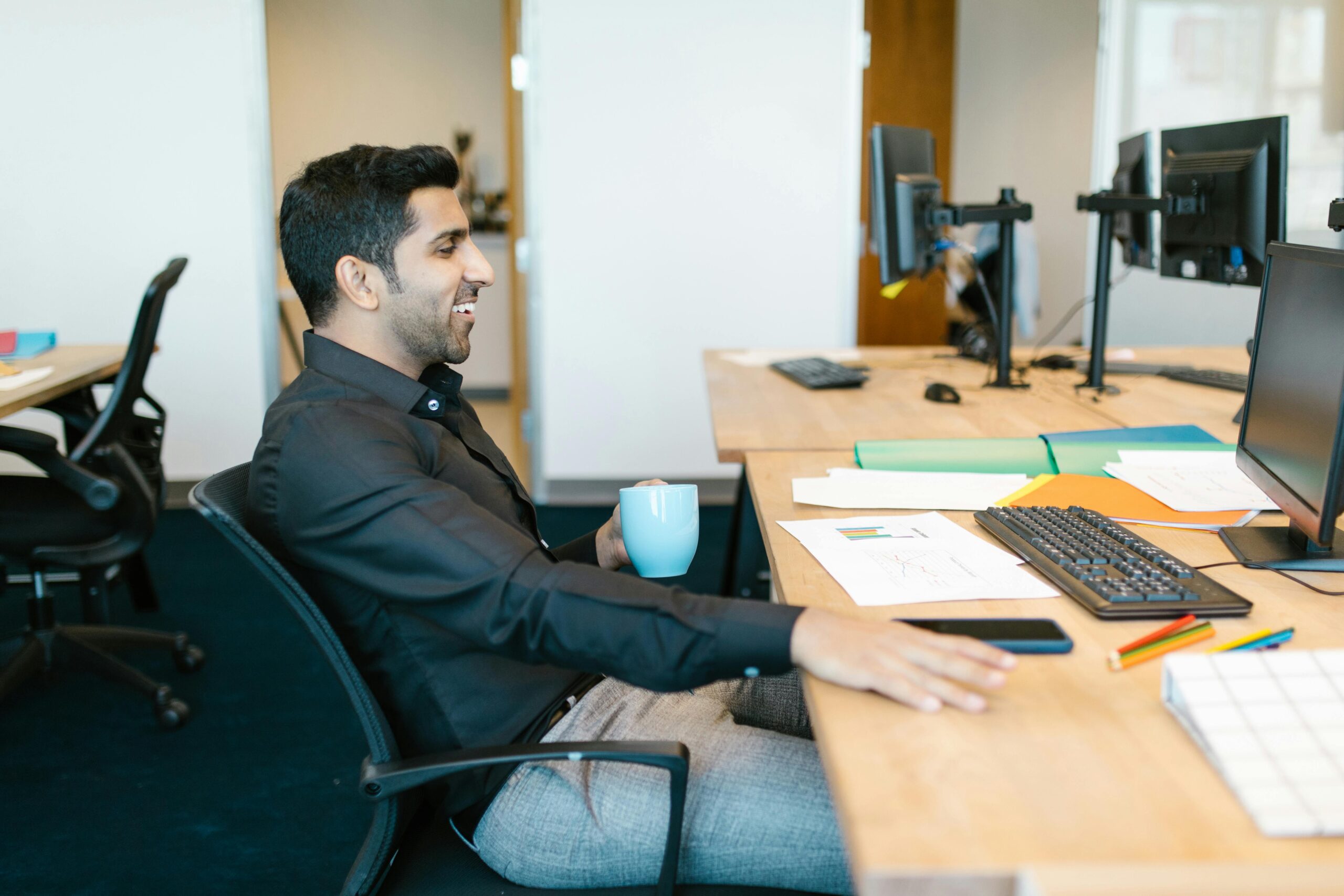 Discover one of the popular coworking space located in turbhe.