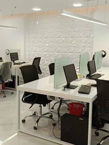 dedicated desk on rent